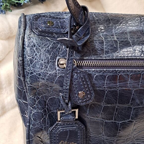 NWOT Alice + Olivia distressed Leather Bag EXCELLENT QUALITY - Picture 6 of 16